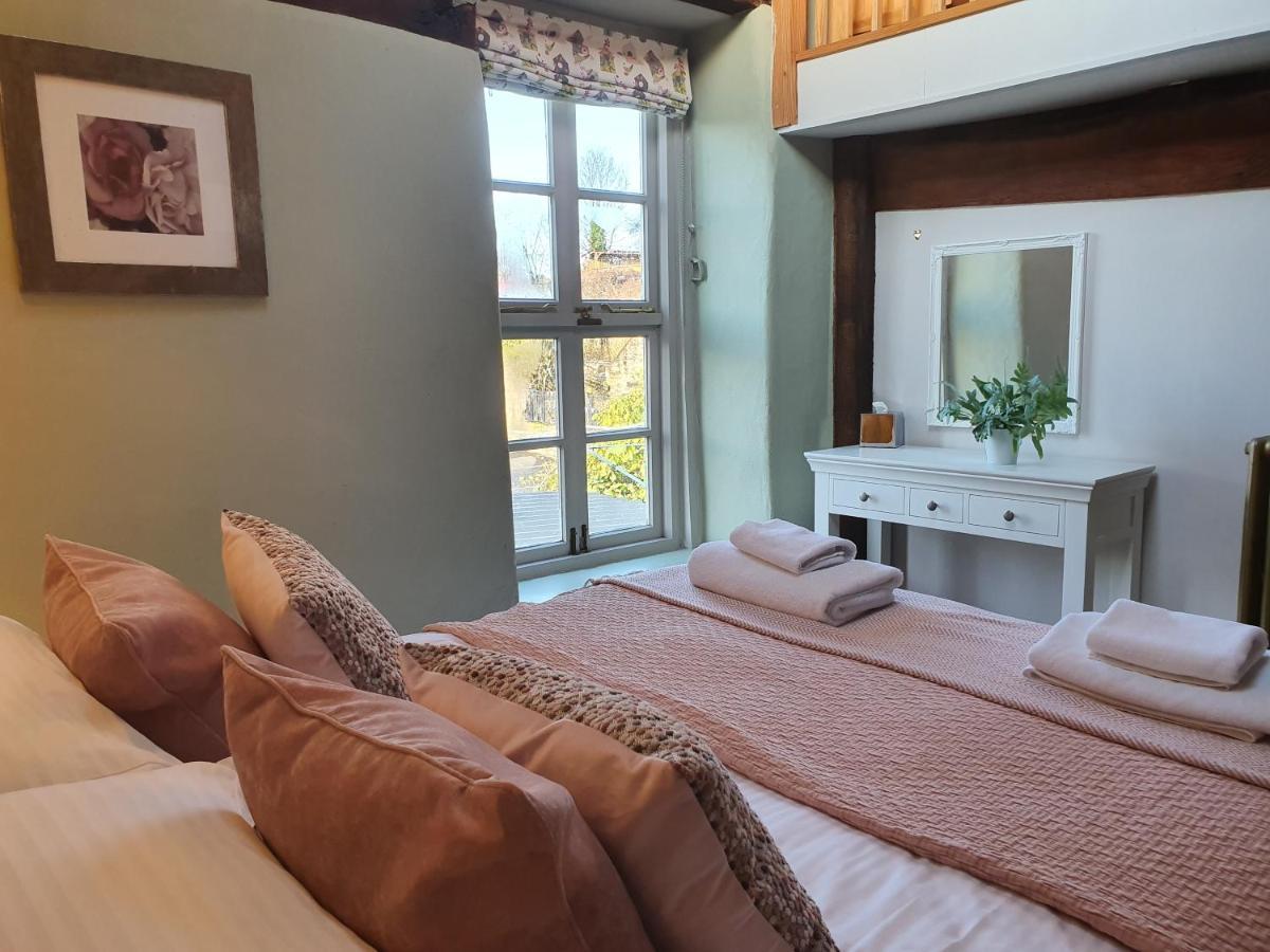 בישופס קאסל The Castle Hotel מראה חיצוני תמונה